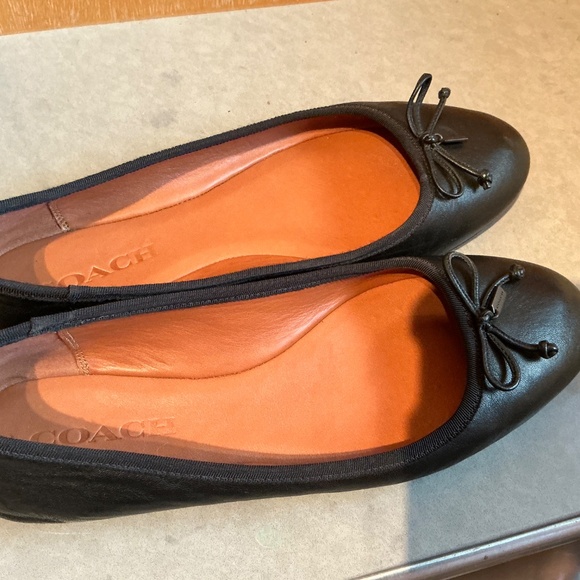 Coach black leather ballet flats - Picture 2 of 7